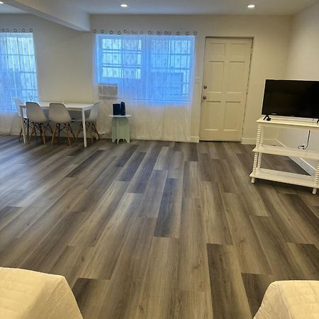 דירות לוס אנג'לס Splendid West Hollywood Free Wifi מראה חיצוני תמונה